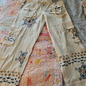 Vionic Beige and Blue Embroidered Pants